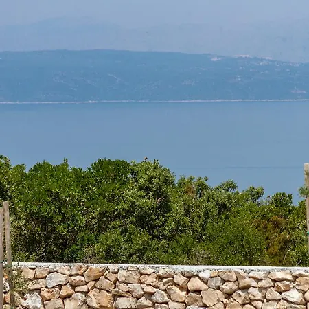 Amalia Zastražišće