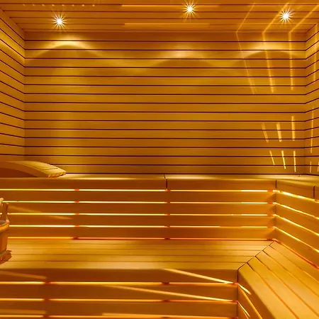 Amalia * Zastražišće