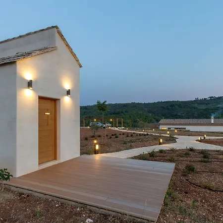 Amalia * Zastražišće