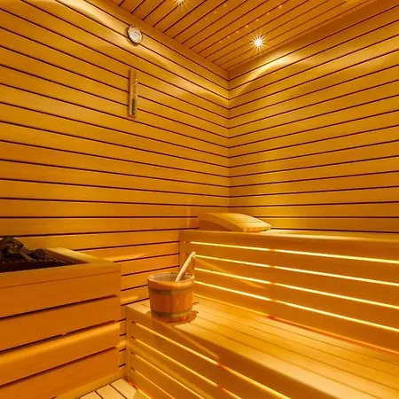 Amalia فيلة Zastražišće